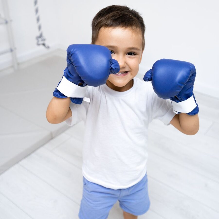 Перчатки боксерские детские 6 унций (7-10 лет) 