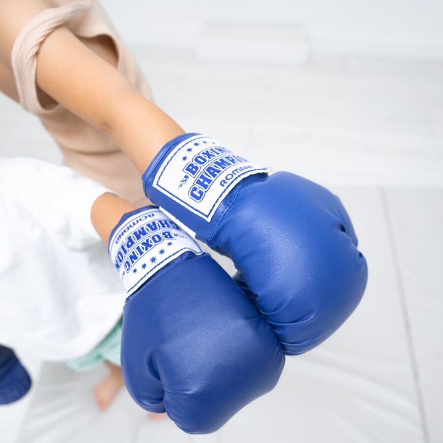 Перчатки боксерские детские 4 унции (5-7 лет) 